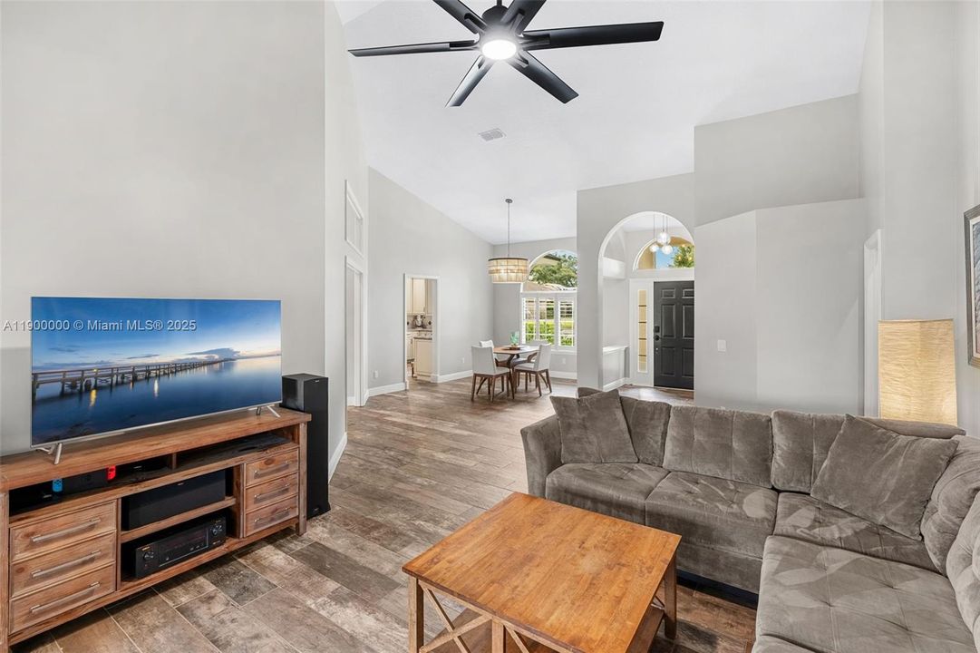 For Sale: $648,000 (4 beds, 2 baths, 2340 Square Feet)