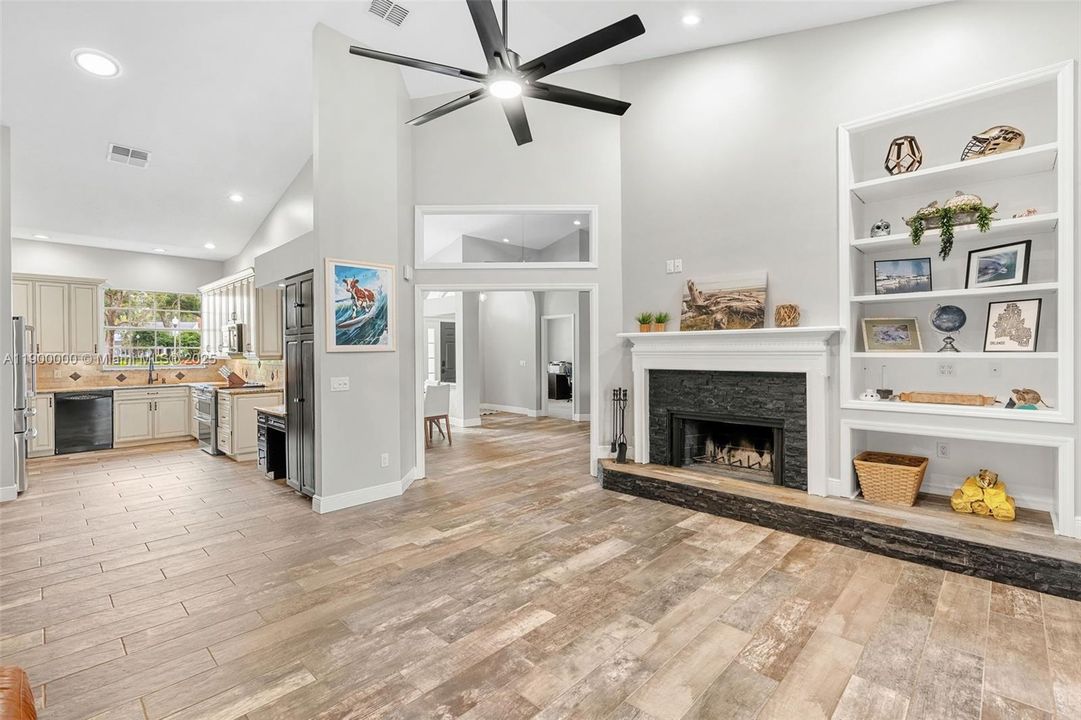 For Sale: $648,000 (4 beds, 2 baths, 2340 Square Feet)