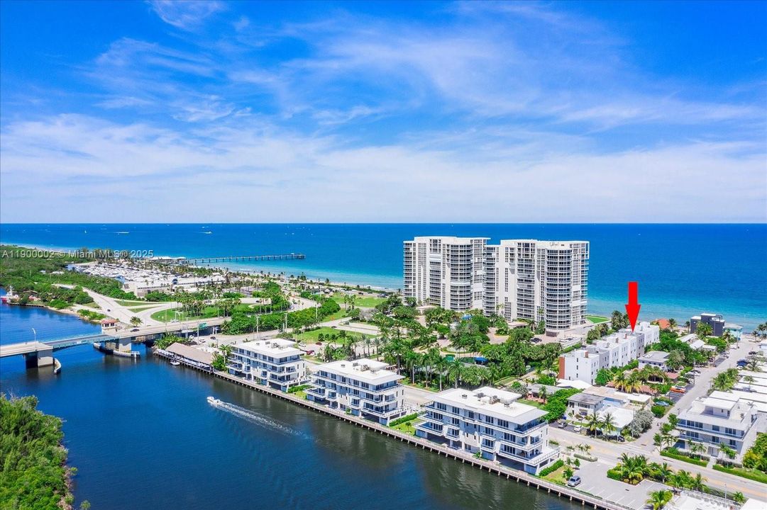 For Rent: $9,900 (4 beds, 3 baths, 2736 Square Feet)