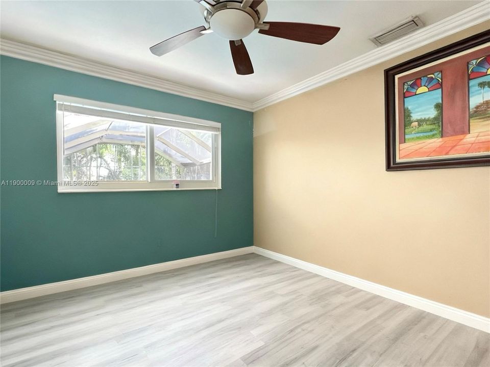 For Rent: $3,800 (3 beds, 3 baths, 1957 Square Feet)