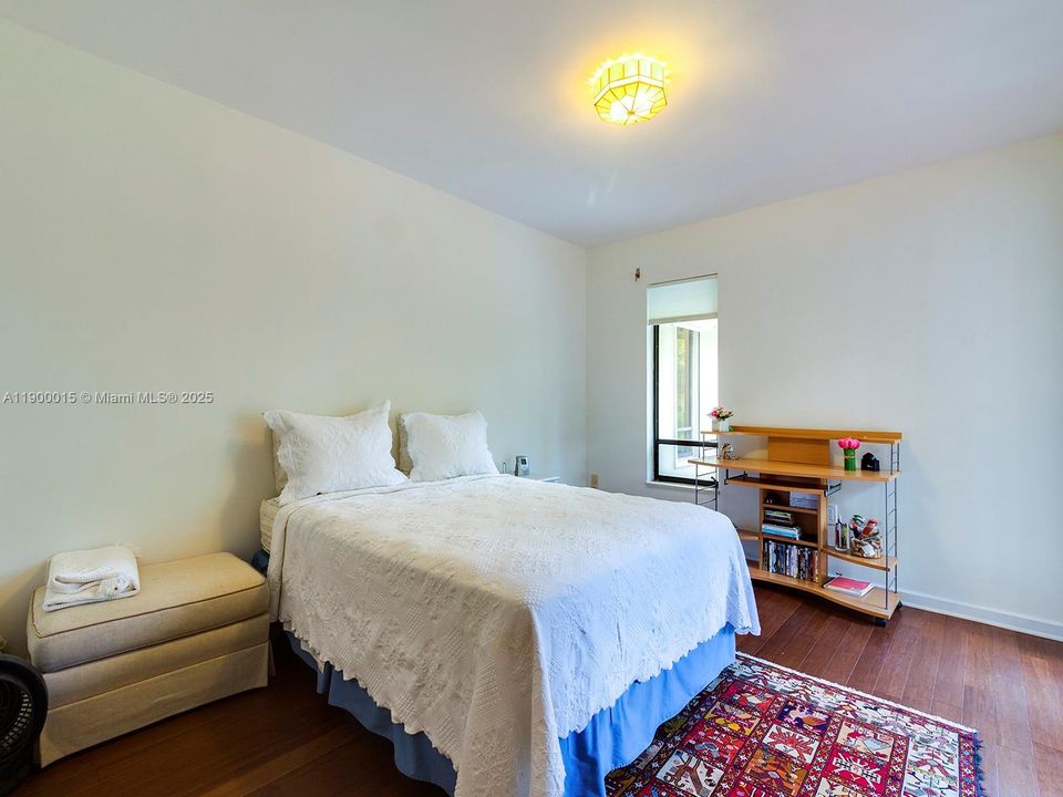 For Sale: $2,500,000 (4 beds, 3 baths, 3122 Square Feet)