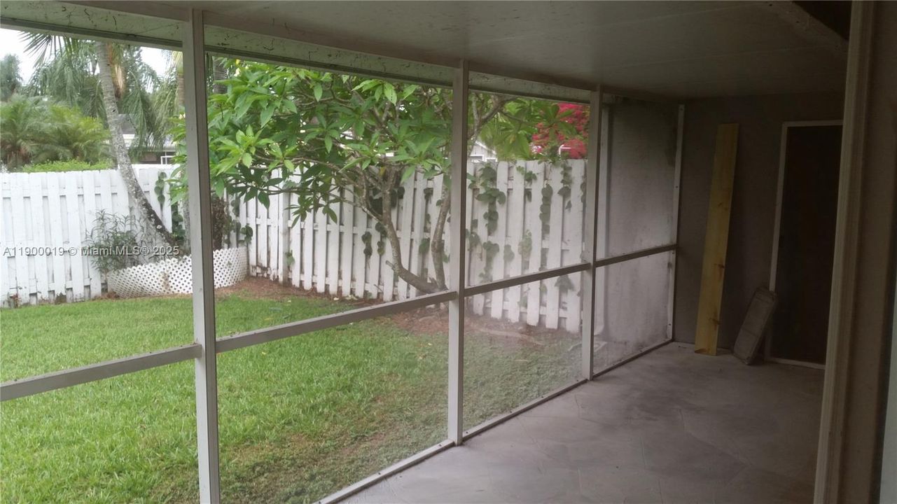 For Rent: $2,800 (2 beds, 2 baths, 1344 Square Feet)