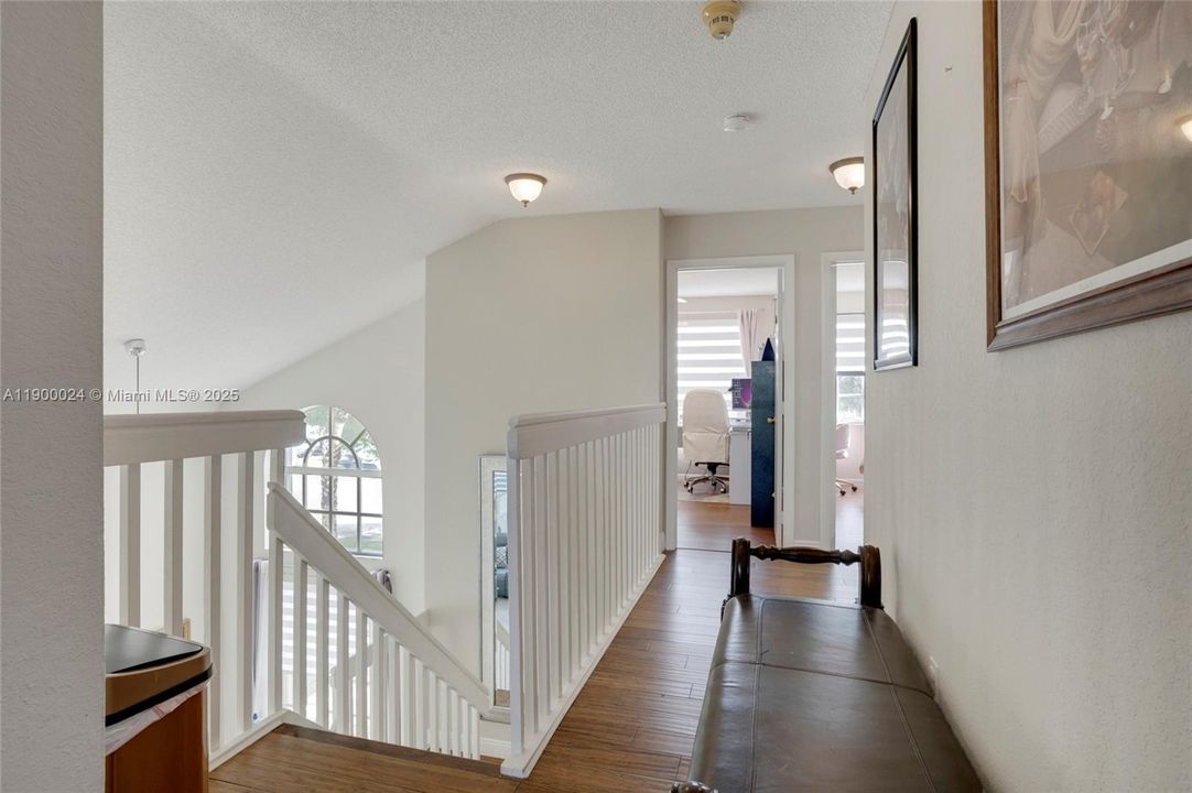 For Sale: $735,000 (3 beds, 2 baths, 2113 Square Feet)