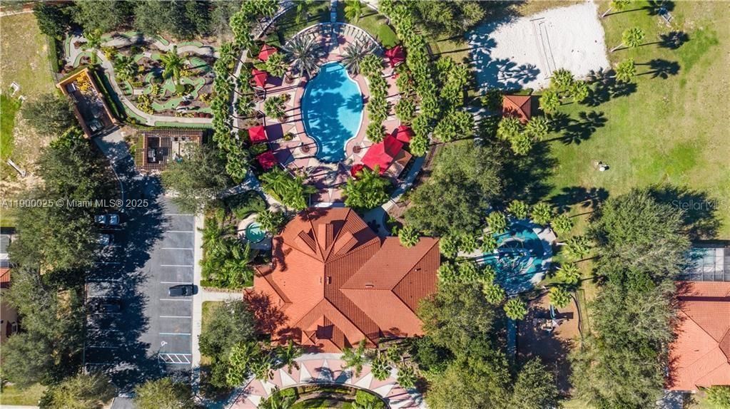 Recently Sold: $395,000 (5 beds, 3 baths, 1940 Square Feet)