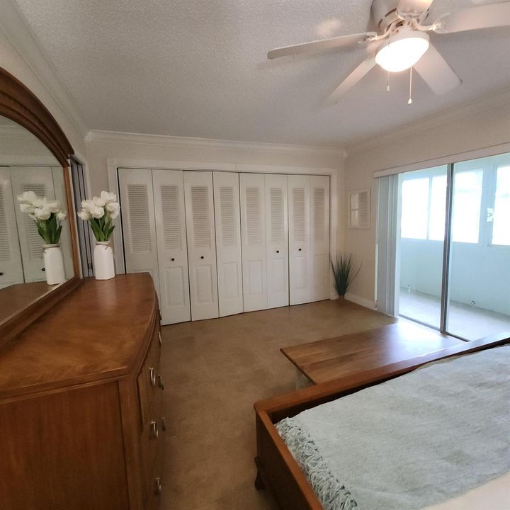 Abundance of Closet Space