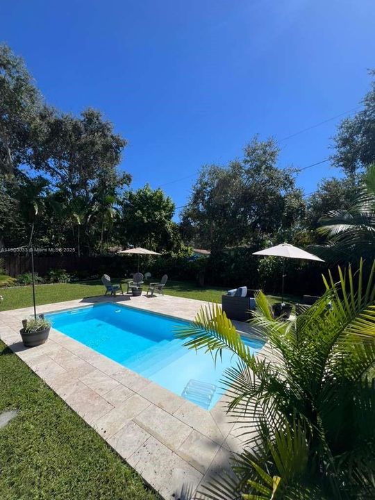 For Sale: $790,000 (4 beds, 2 baths, 1384 Square Feet)