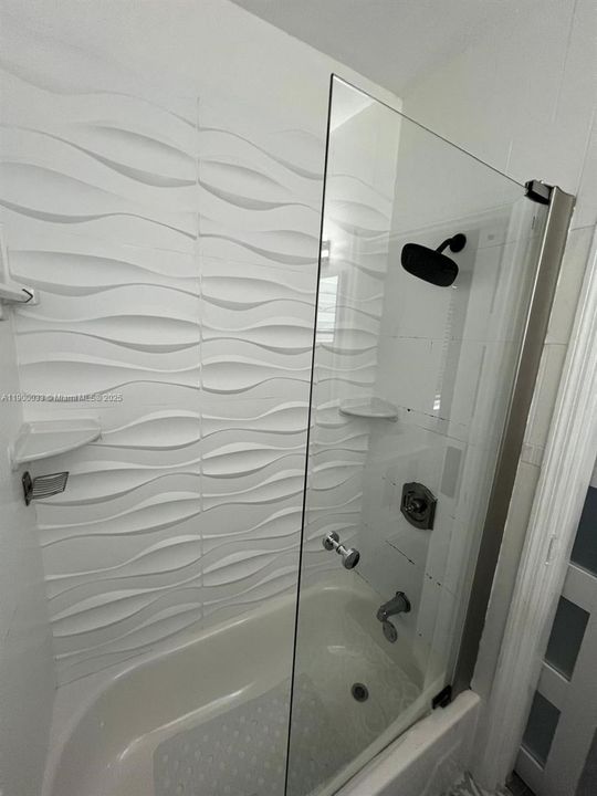 For Sale: $790,000 (4 beds, 2 baths, 1384 Square Feet)