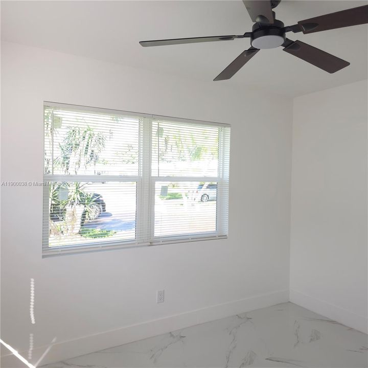 For Rent: $2,750 (2 beds, 2 baths, 1378 Square Feet)