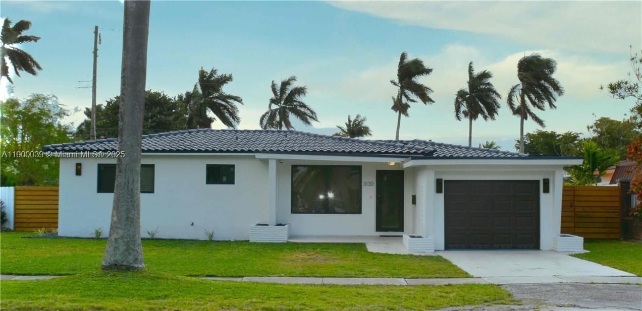 Recently Rented: $4,300 (3 beds, 2 baths, 1512 Square Feet)