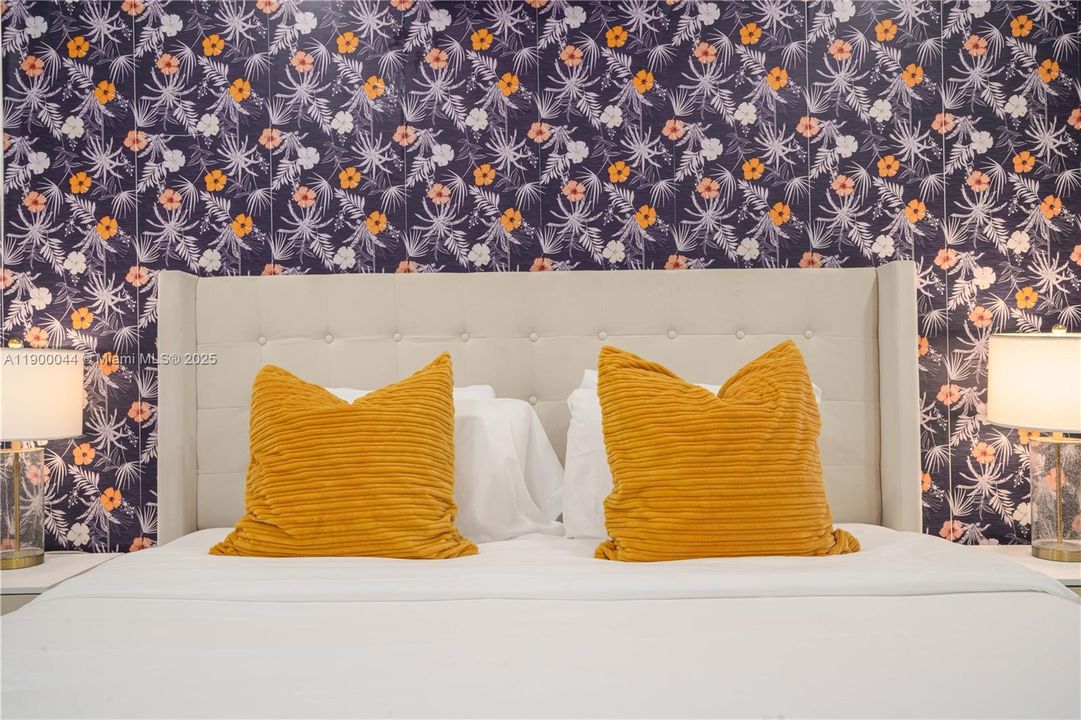 For Sale: $4,600,000 (10 beds, 9 baths, 7219 Square Feet)