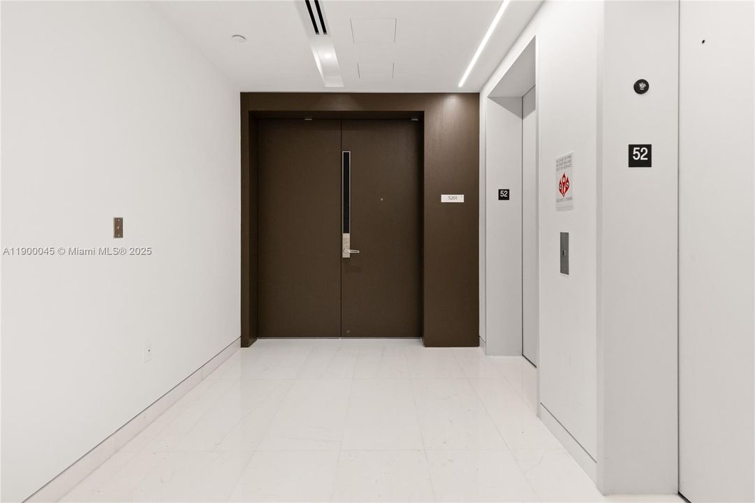 Two elevator private foyer