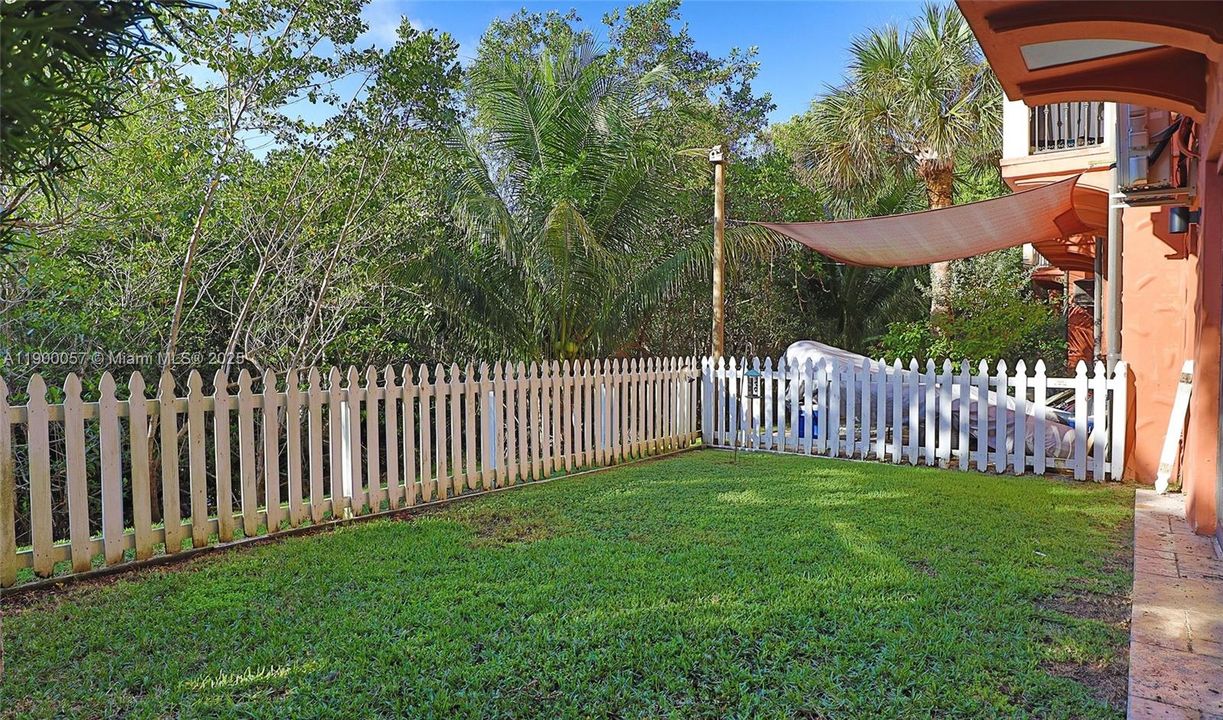 For Sale: $1,795,000 (4 beds, 4 baths, 3372 Square Feet)