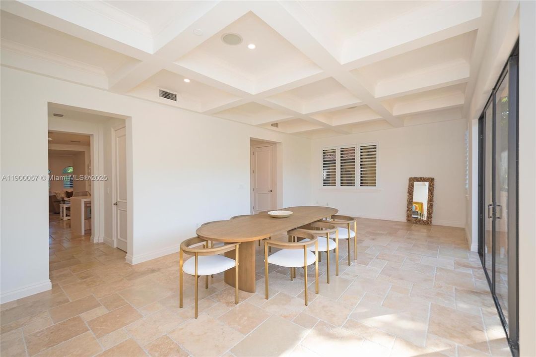 For Sale: $1,795,000 (4 beds, 4 baths, 3372 Square Feet)