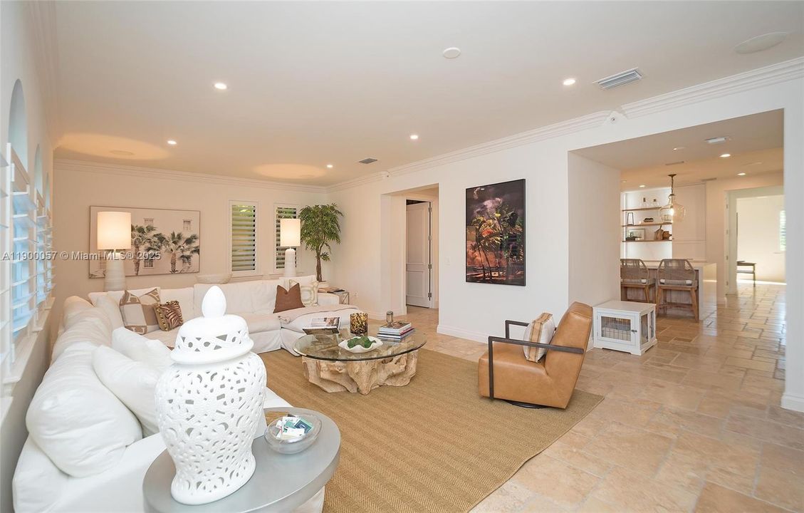 For Sale: $1,795,000 (4 beds, 4 baths, 3372 Square Feet)