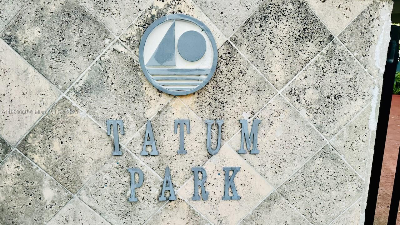 For Rent: $1,899 (1 beds, 1 baths, 646 Square Feet)