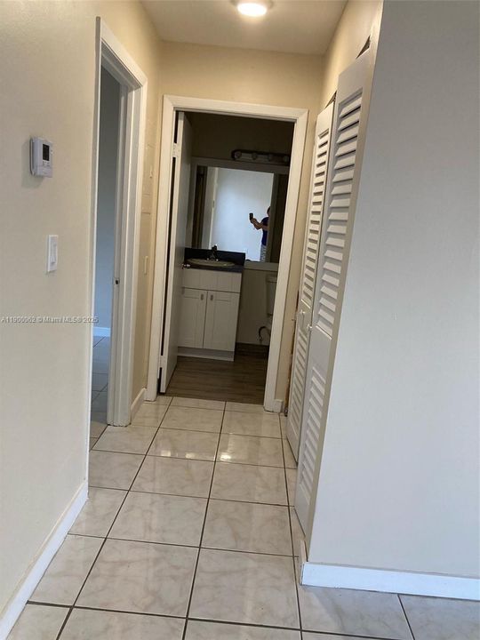 В аренду: $2,100 (2 спален, 2 ванн, 951 Квадратных фут)