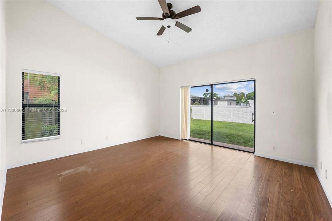 Active With Contract: $580,000 (4 beds, 2 baths, 2197 Square Feet)