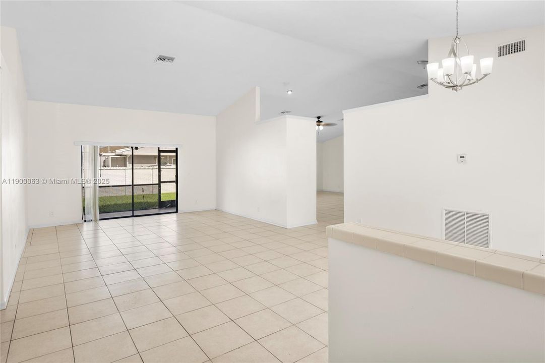 Active With Contract: $580,000 (4 beds, 2 baths, 2197 Square Feet)