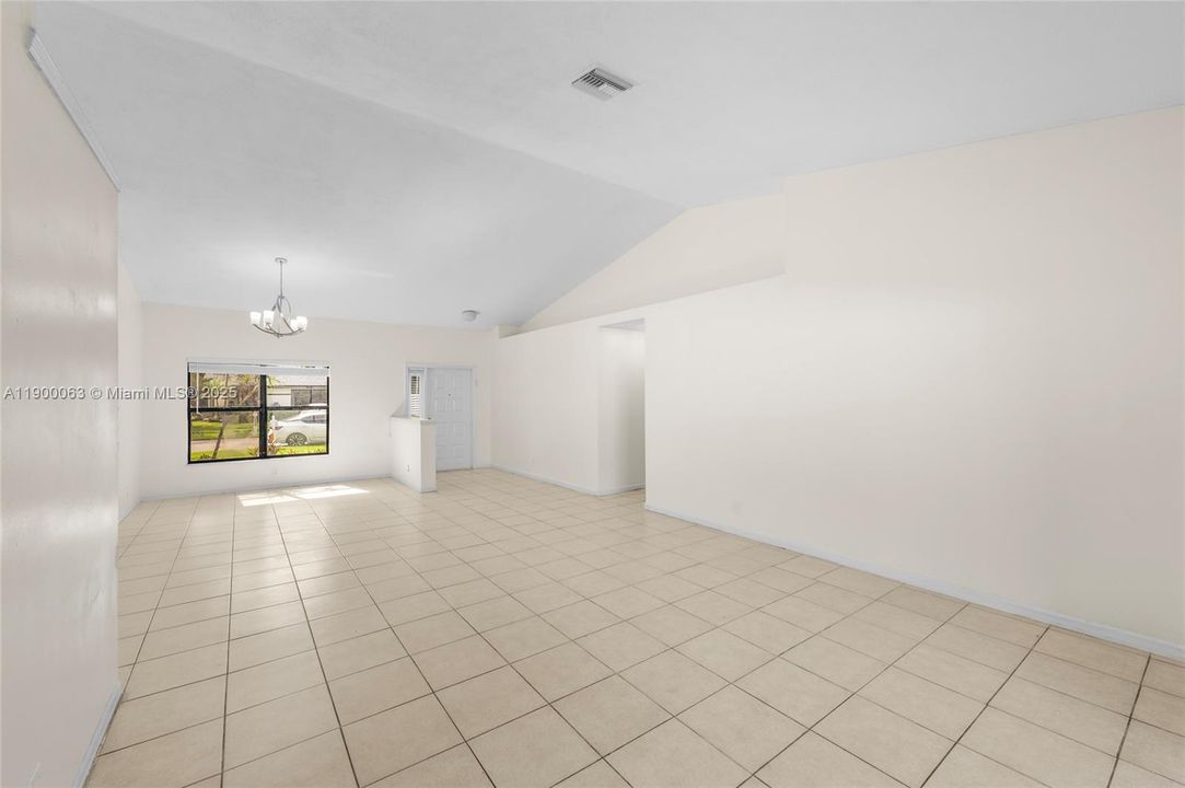 Active With Contract: $580,000 (4 beds, 2 baths, 2197 Square Feet)