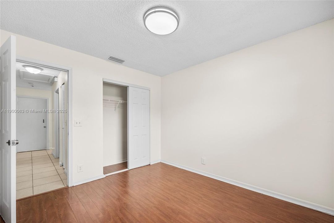 Active With Contract: $580,000 (4 beds, 2 baths, 2197 Square Feet)