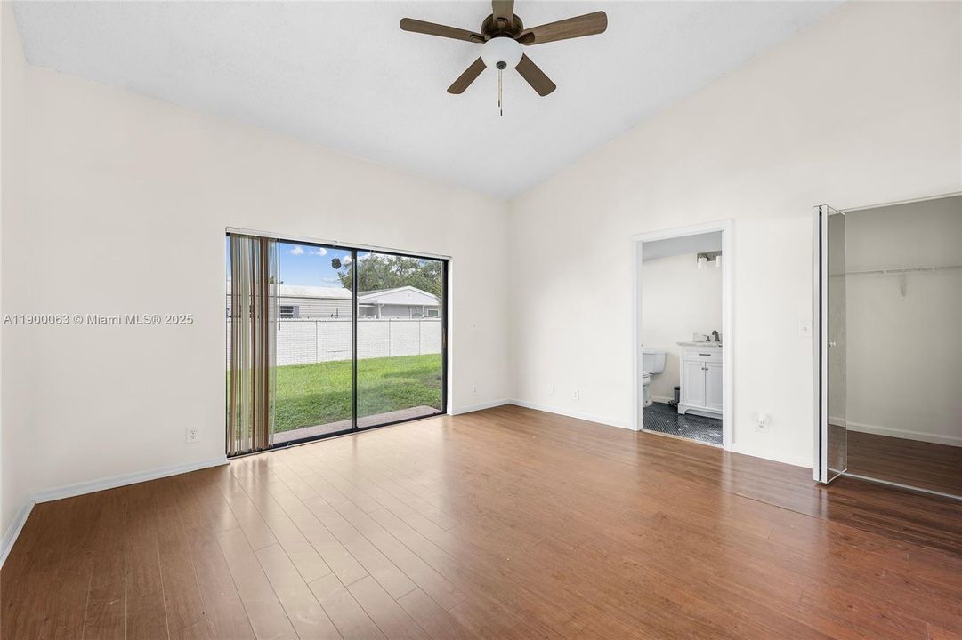 Active With Contract: $580,000 (4 beds, 2 baths, 2197 Square Feet)
