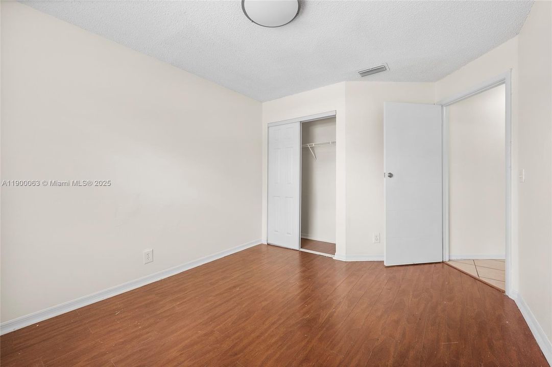 Active With Contract: $580,000 (4 beds, 2 baths, 2197 Square Feet)