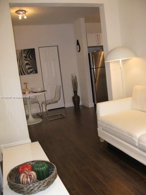 Recently Rented: $2,100 (2 beds, 2 baths, 787 Square Feet)