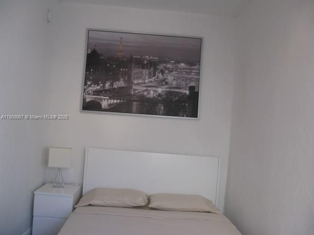 Recently Rented: $2,100 (2 beds, 2 baths, 787 Square Feet)