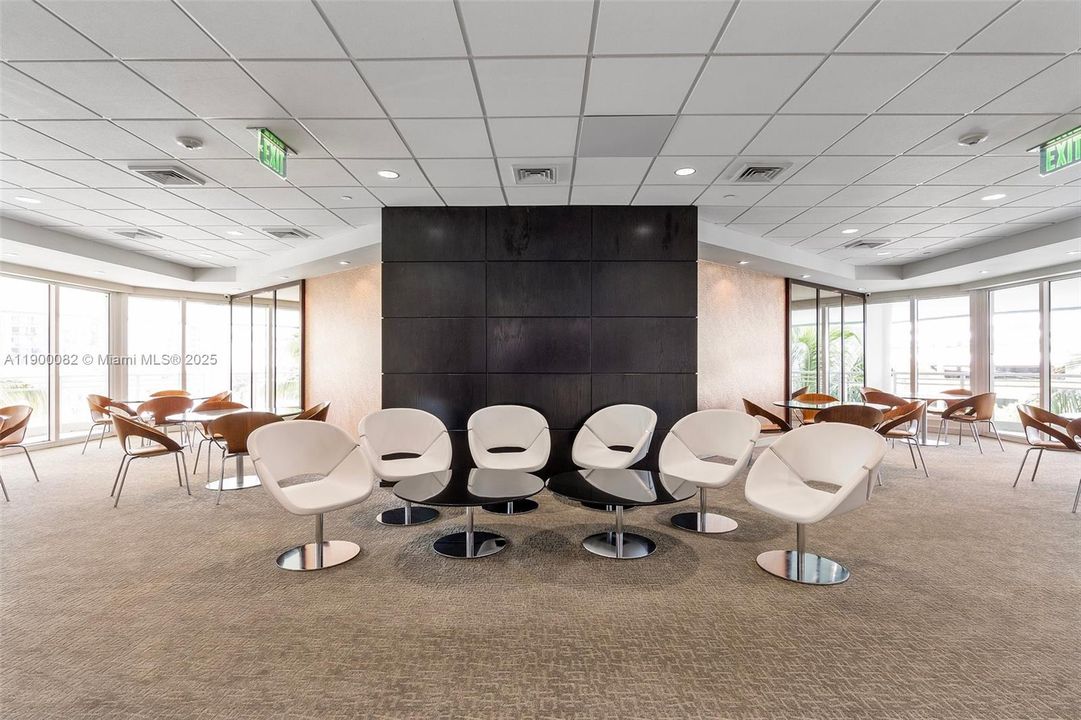 For Rent: $17,000 (4 beds, 5 baths, 3398 Square Feet)