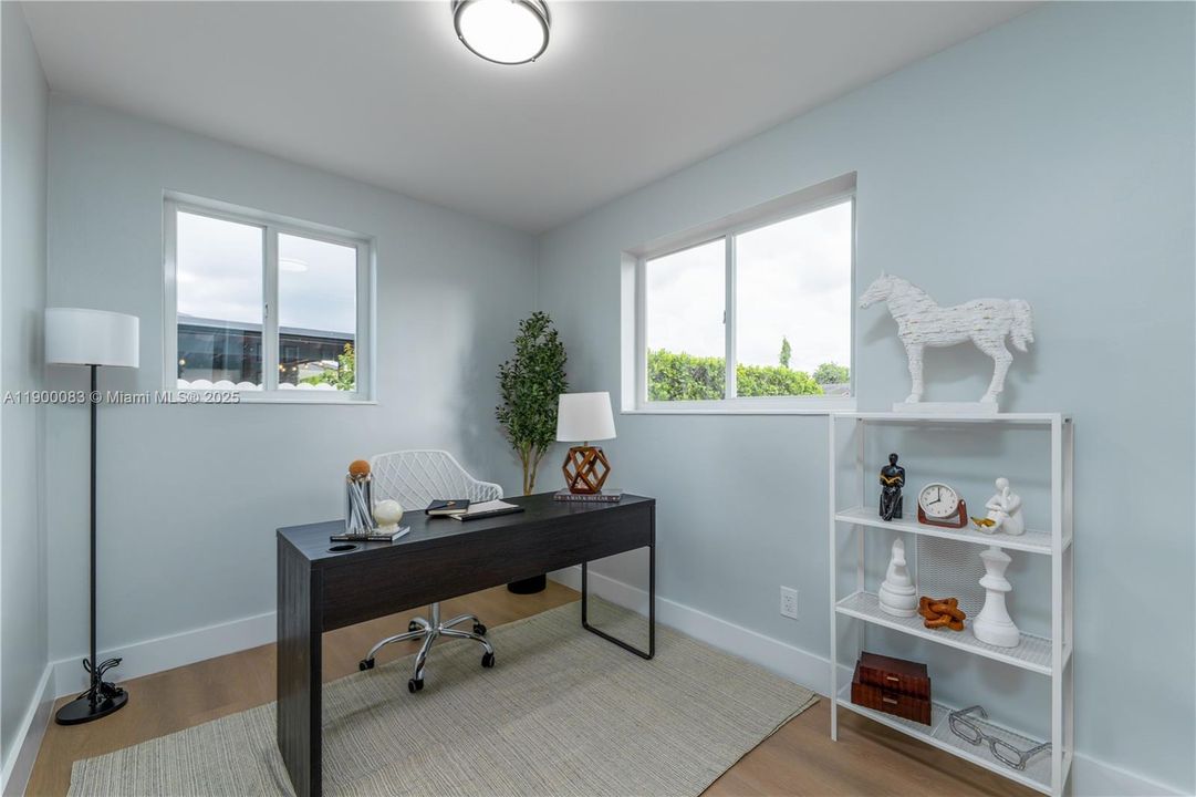 На продажу: $659,970 (4 спален, 2 ванн, 2109 Квадратных фут)