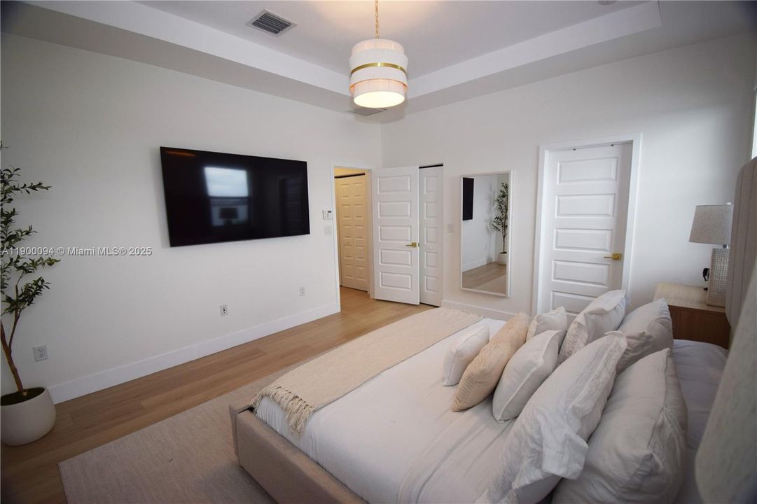 На продажу: $640,000 (3 спален, 2 ванн, 1588 Квадратных фут)