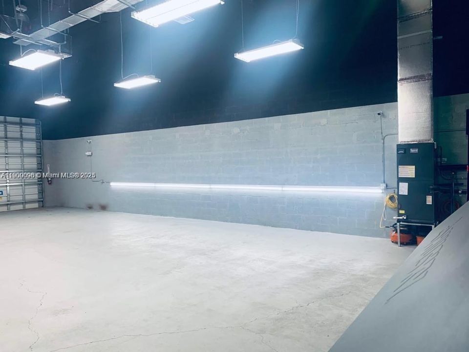 Active With Contract: $3,100 (0 beds, 0 baths, 0 Square Feet)