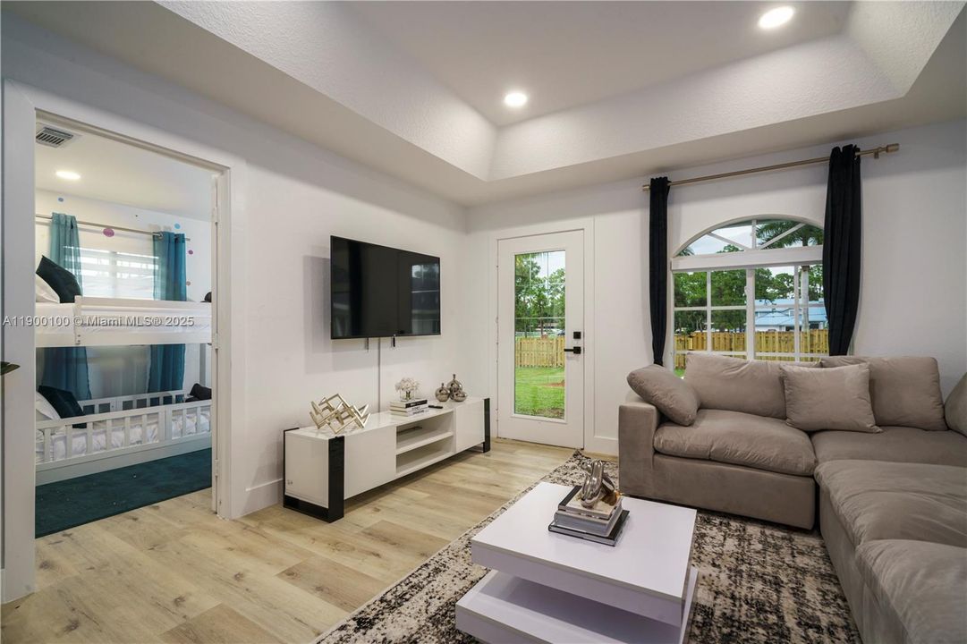 For Rent: $13,500 (8 beds, 5 baths, 3639 Square Feet)