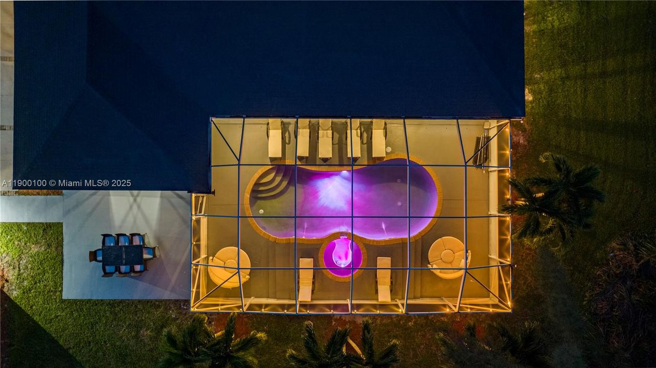 For Rent: $13,500 (8 beds, 5 baths, 3639 Square Feet)