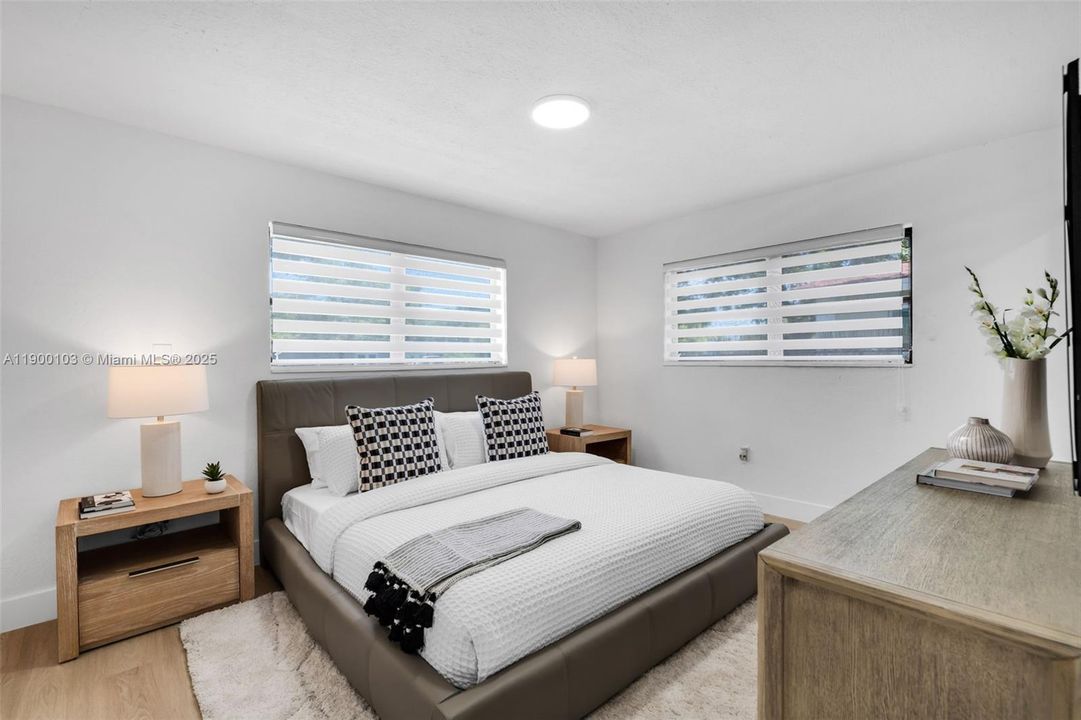 Под контрактом: $474,900 (4 спален, 2 ванн, 1534 Квадратных фут)