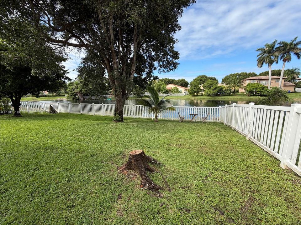 Recently Rented: $3,800 (3 beds, 2 baths, 1515 Square Feet)