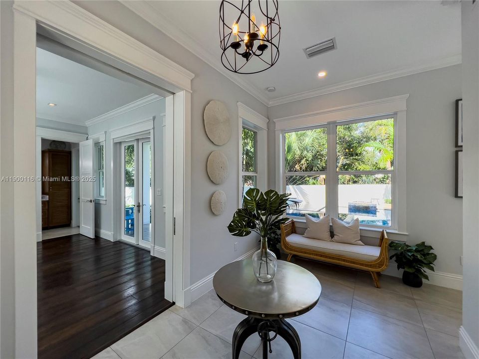 For Sale: $2,150,000 (5 beds, 3 baths, 3274 Square Feet)