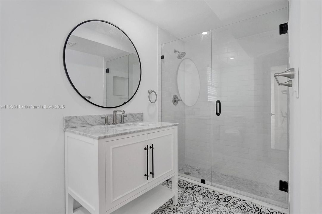 Recently Rented: $5,100 (3 beds, 3 baths, 1710 Square Feet)