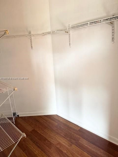 For Sale: $420,000 (3 beds, 3 baths, 1318 Square Feet)