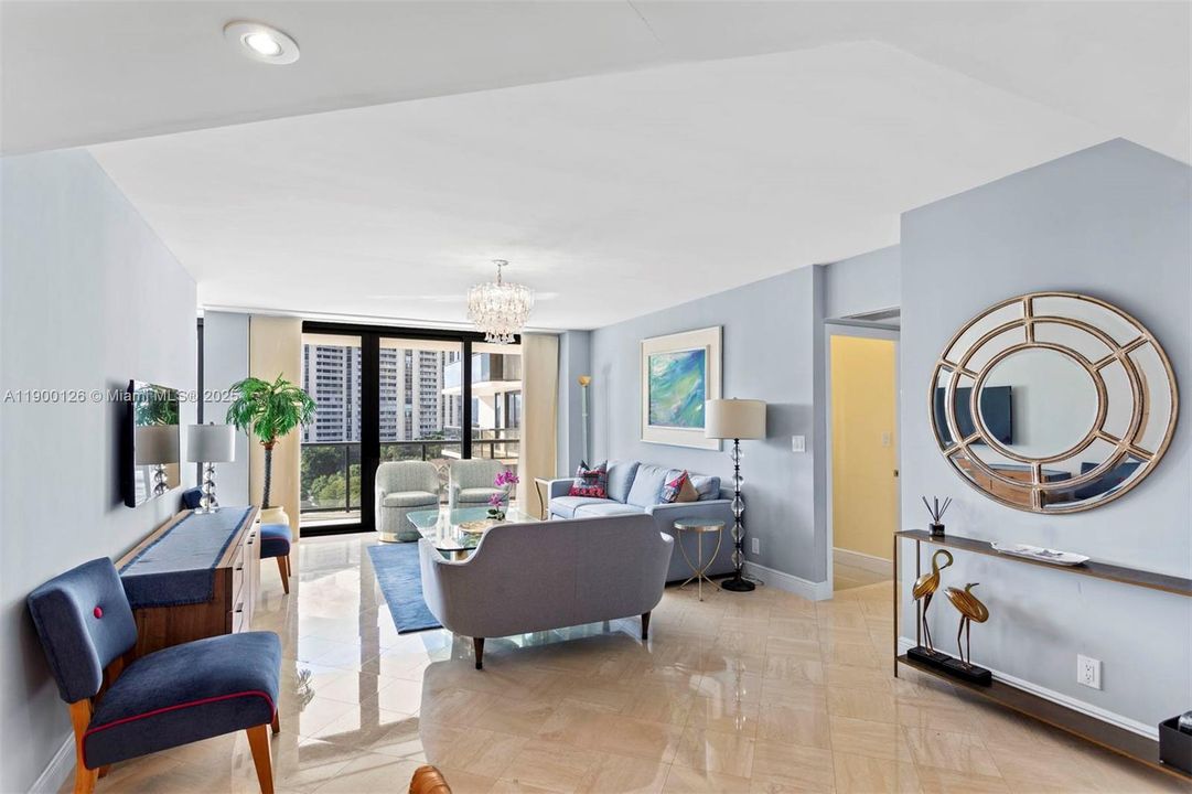 For Sale: $665,000 (2 beds, 2 baths, 1600 Square Feet)