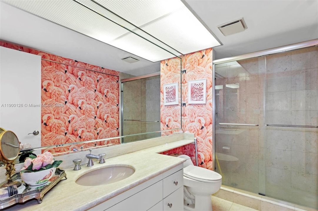 For Sale: $665,000 (2 beds, 2 baths, 1600 Square Feet)