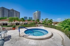 For Sale: $665,000 (2 beds, 2 baths, 1600 Square Feet)