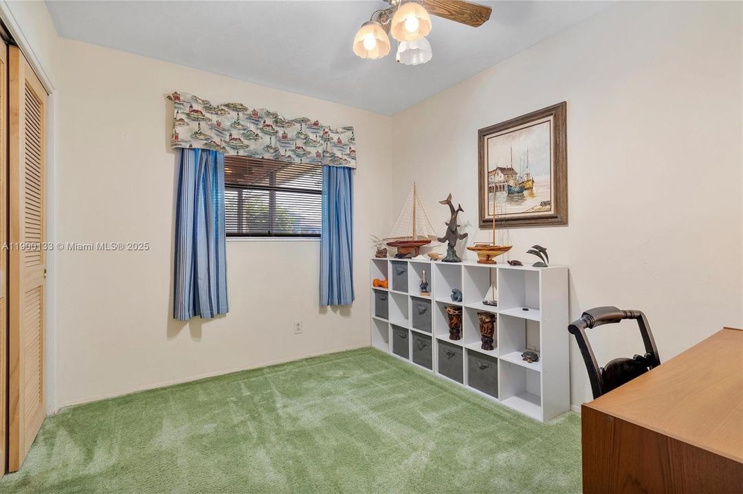 Activo con contrato: $465,000 (3 camas, 2 baños, 1278 Pies cuadrados)