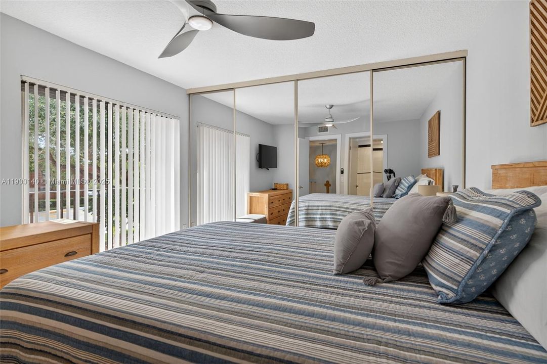 For Rent: $6,000 (2 beds, 2 baths, 1236 Square Feet)