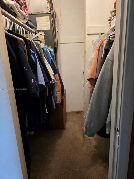 Active With Contract: $524,900 (4 beds, 2 baths, 1403 Square Feet)