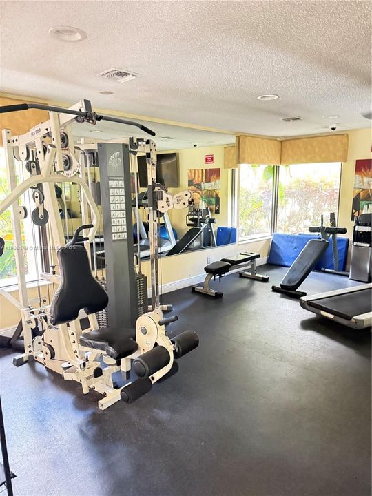 最近租的: $2,200 (2 贝兹, 2 浴室, 1029 平方英尺)