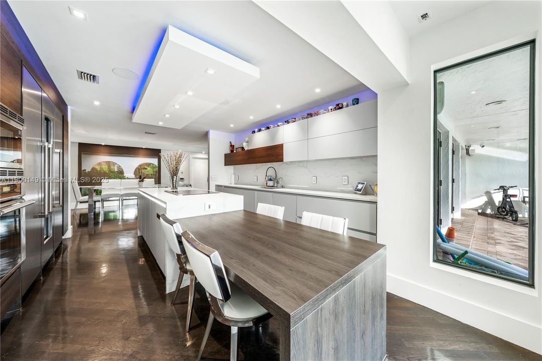 For Rent: $10,000 (4 beds, 4 baths, 3569 Square Feet)