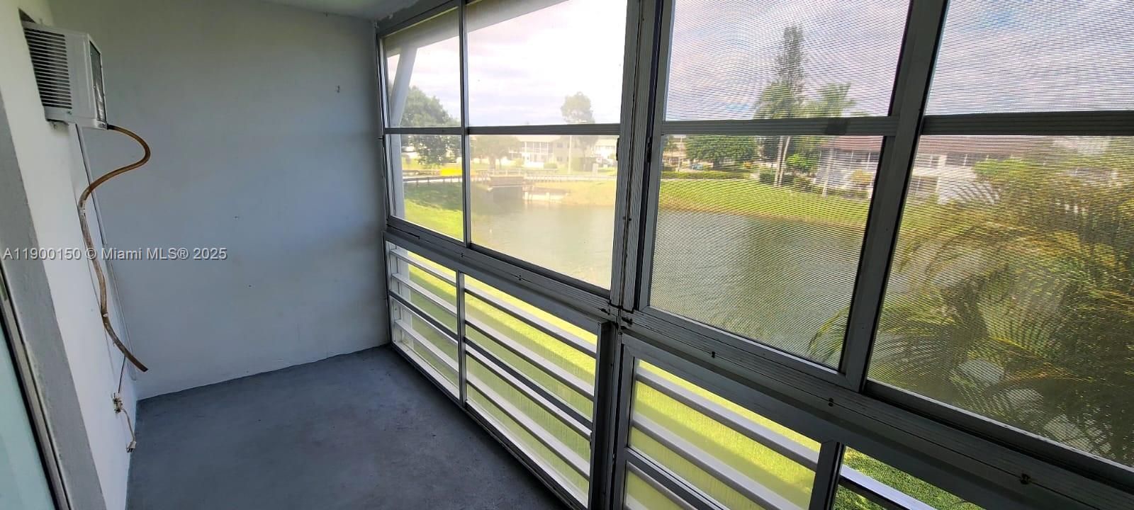 For Rent: $1,400 (1 beds, 1 baths, 615 Square Feet)