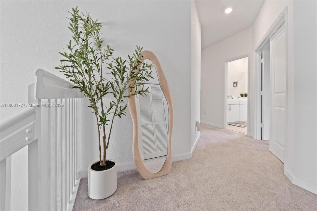 For Sale: $795,000 (5 beds, 3 baths, 3252 Square Feet)