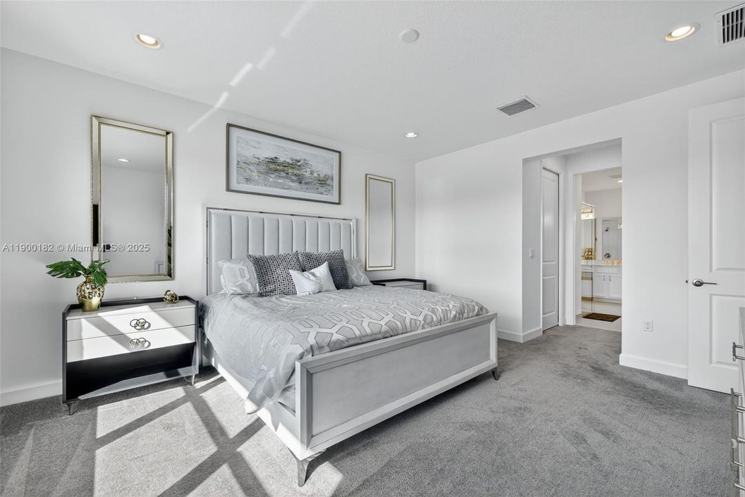 For Sale: $639,000 (3 beds, 2 baths, 2254 Square Feet)